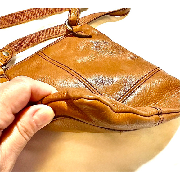 Fossil Leather Crossbody - Picture 6 of 10